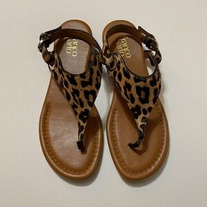NWOB Women's Size 8 Franco Sarto "Goldy" Leopard Print Leather Flat Sandal